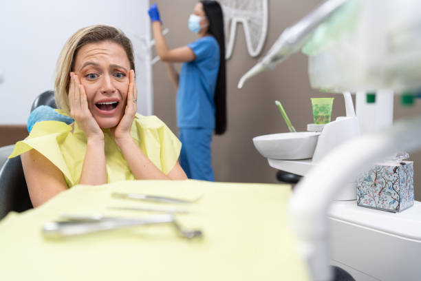 Best Emergency Dentist for Lost Fillings or Crowns in Eldorado, IL